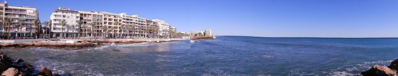 Edificio 1º Linea De Playa, En Paseo Maritimo De Torrevieja, Alicante, Costa Blanca Exteriér fotografie